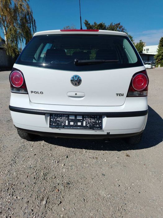 Автомобил VW polo