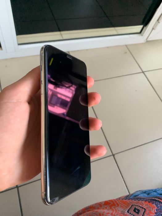 Iphone xs max 64 gb