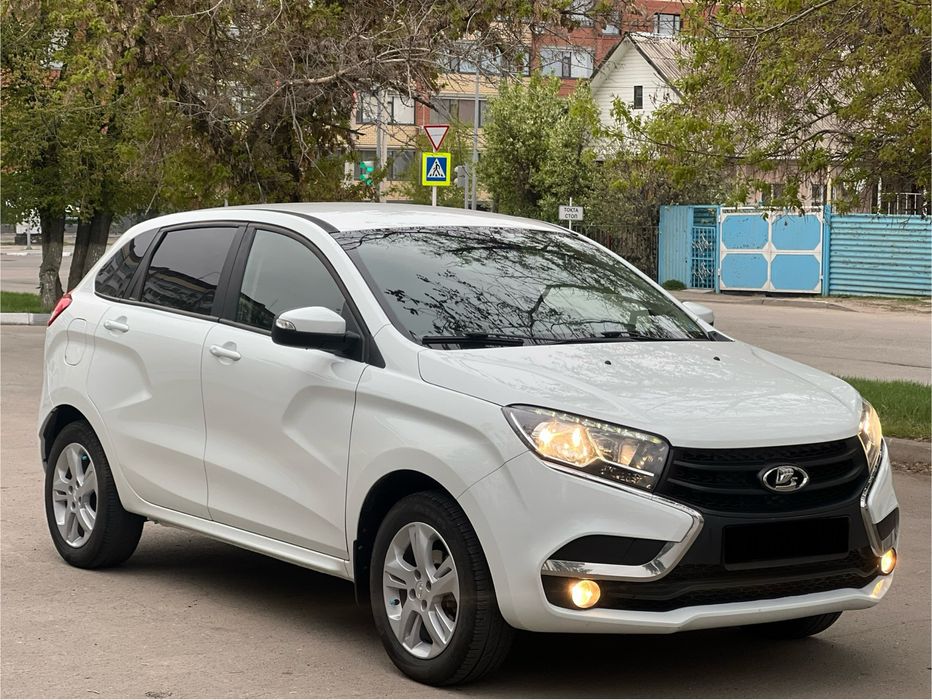 Продам Lada Xray в отличном состоянии