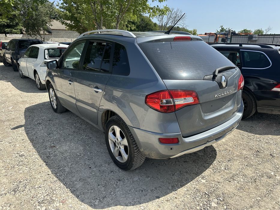 Рено Колеос 2.0dci-M9R На Части!!!