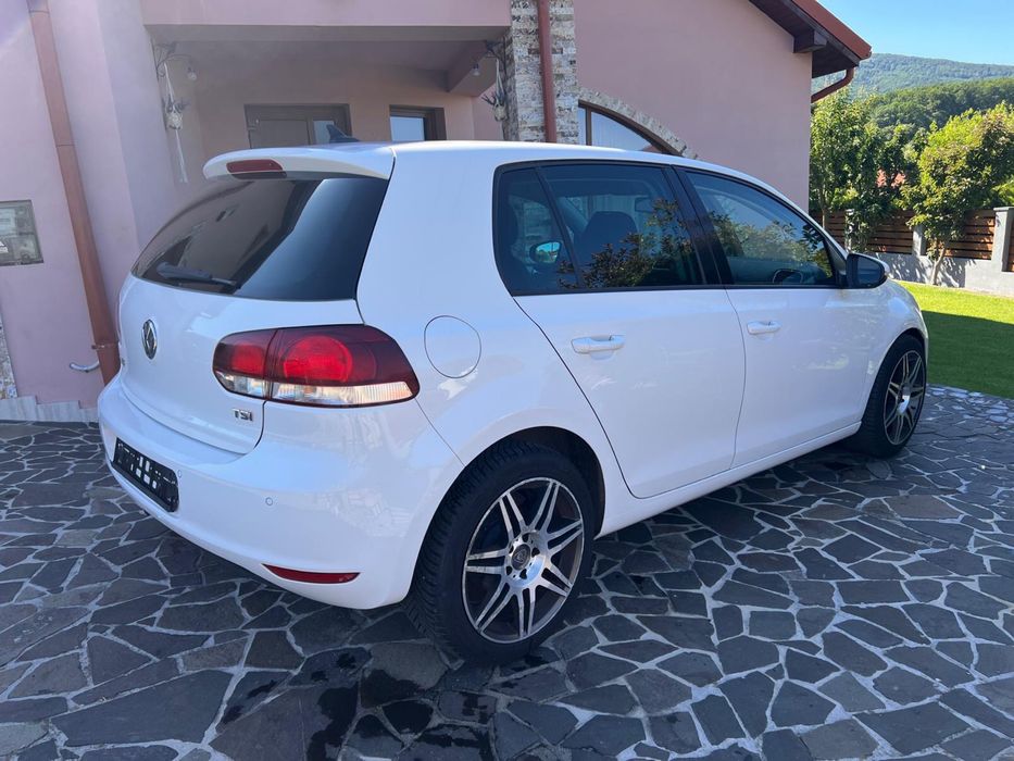 VOLKSWAGEN Golf 2010 — imagine 3