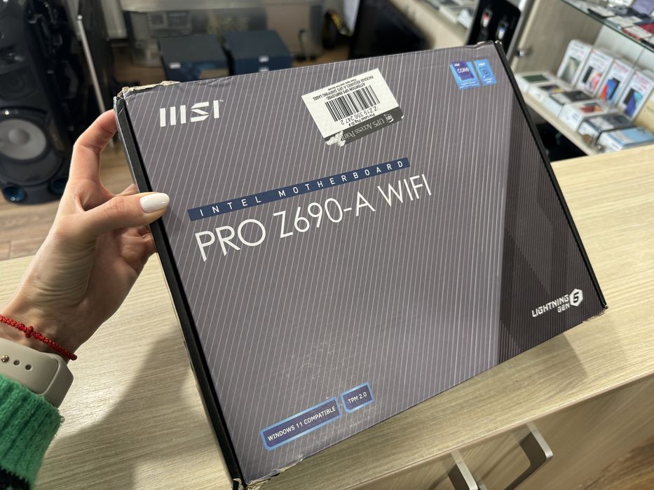 Placa de baza MSI PRO Z690-A WIFI, NOUA!!!