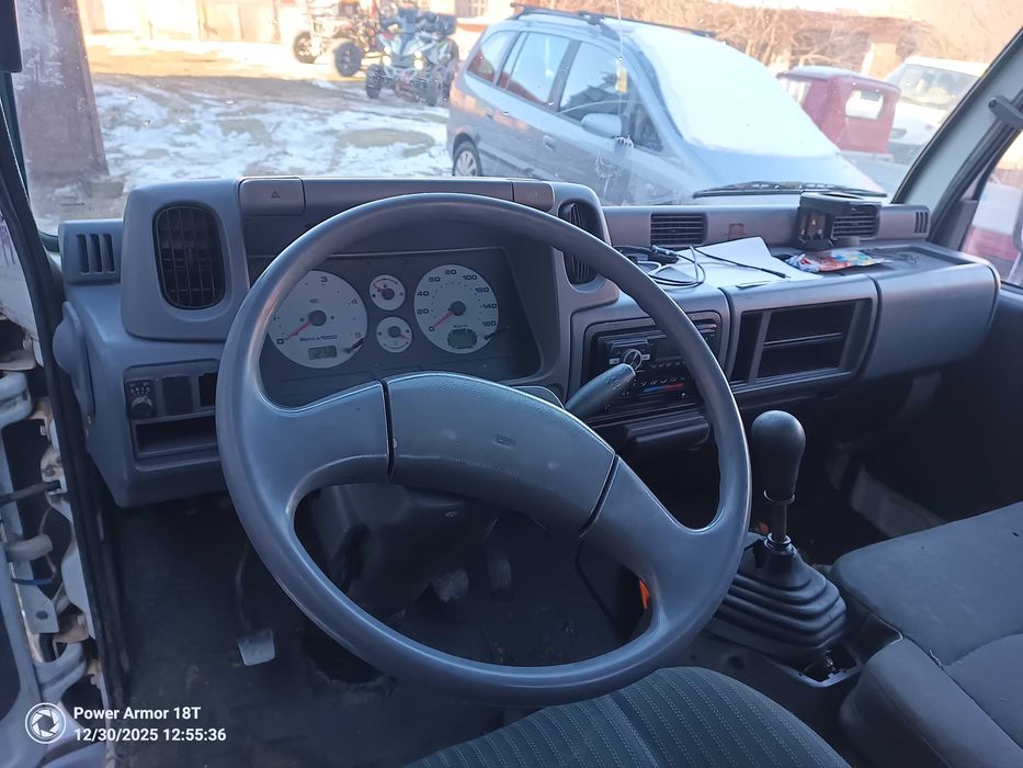 Нисан Капстар бордови