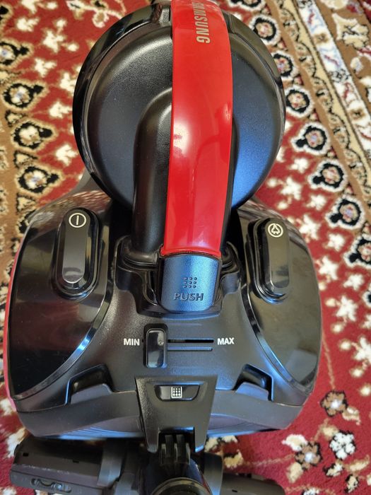 Пылесос Samsung 390w