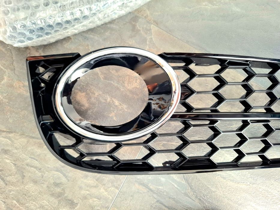 Решетки за халоген тип пчелна пита за ауди А5