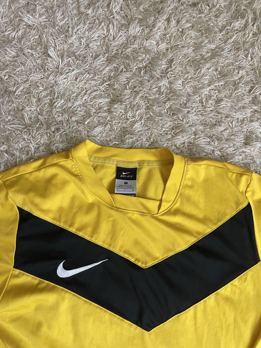 Bluza Nike in stare buna