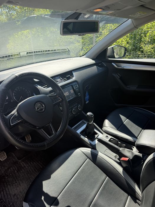 SKODA Octavia 2015 — imagine 5