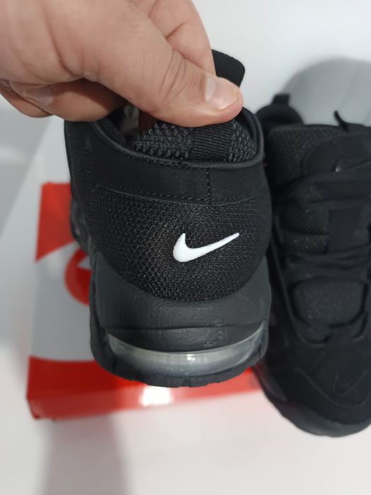 Nike Uptempo mărimea 43