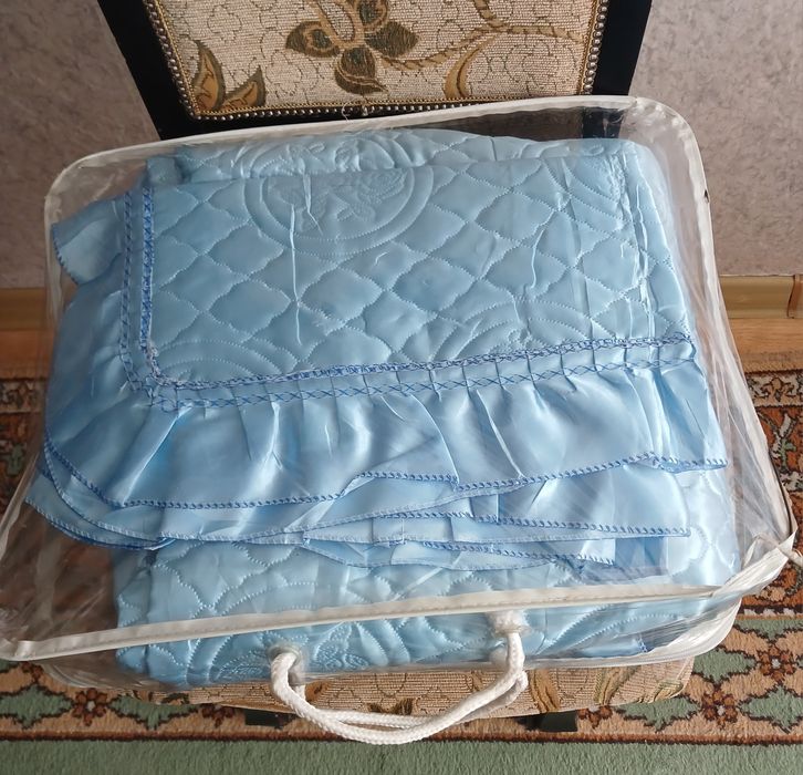 Продам покрывало 200×200