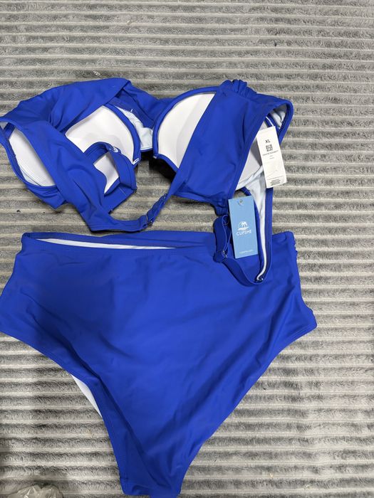 Costum de baie, din doua piese. Albastru. L.