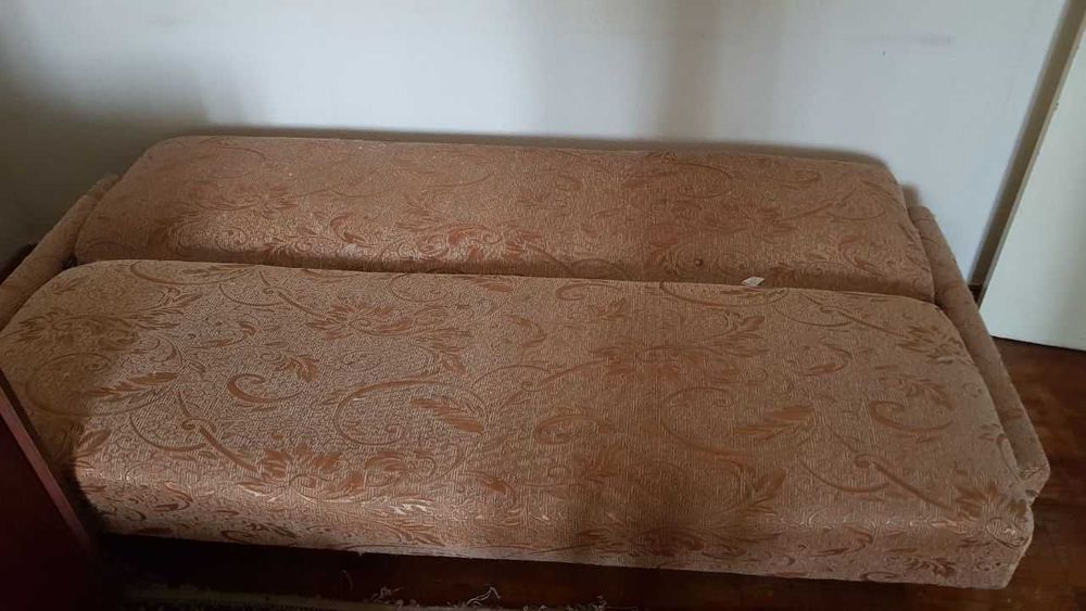 Продаю диван. Б/у