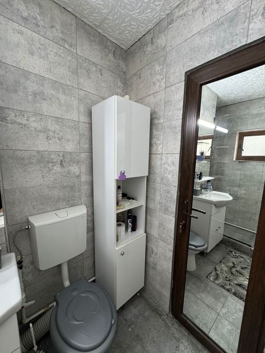 De inchiriat apartament 2 camere (Aleea Plopilor)