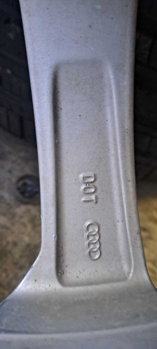 Джанти с гуми Audi Q5 2.0 TFSI 220к.с 2014г.