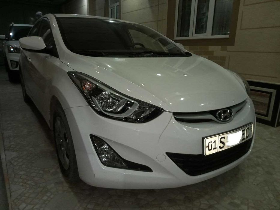 Hyundai elantra сотилади