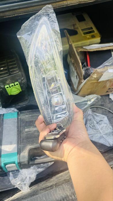 Продам туманки пара 10000 новые