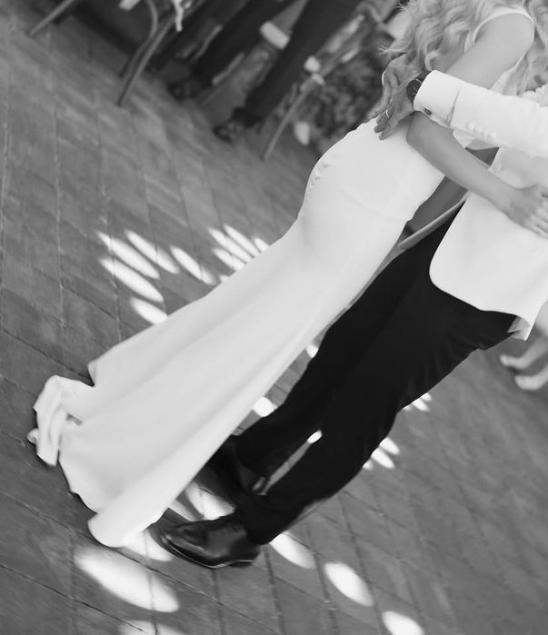 Rochie de mireasa, mărime XS, cu trenă și spatele gol