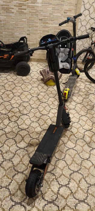 Срочно продам Yadea g10 на подобии KuKirin g2