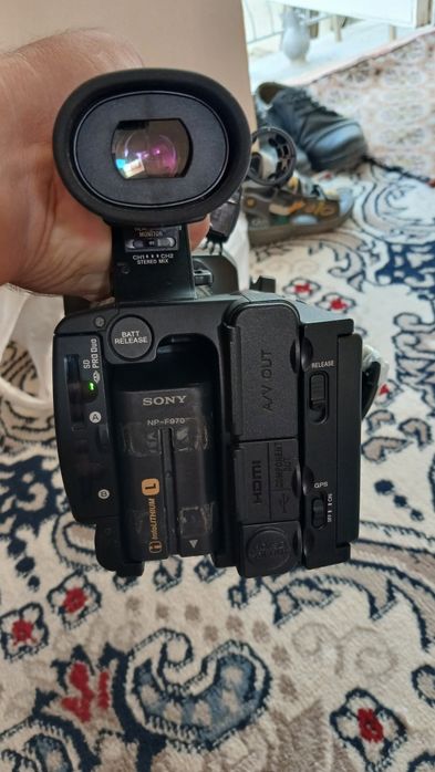 Sony.NXCAM 5 ( 18x10) soat