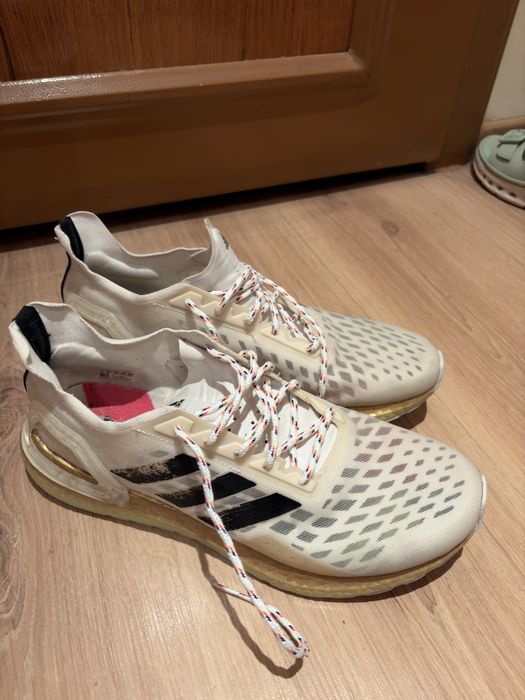 Adidas ultraboost pb