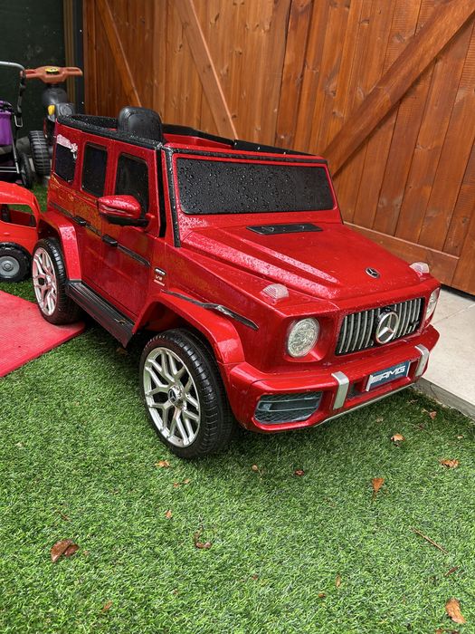 Електрически джип G class