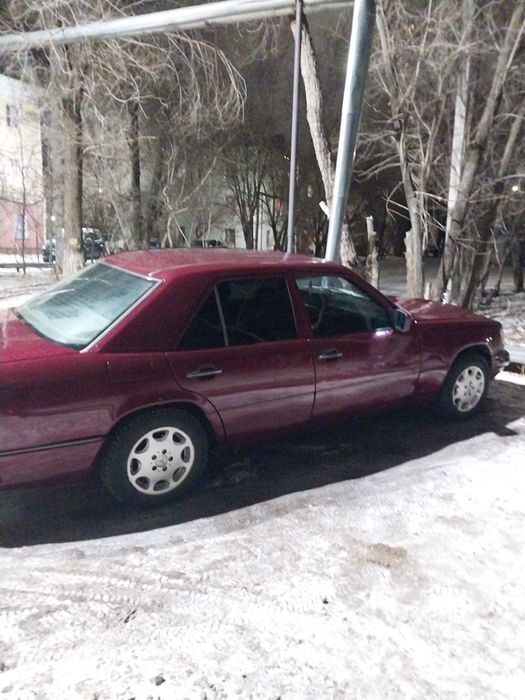 Продам Мерседес 124 , 1991  года, 2.3 обьем,