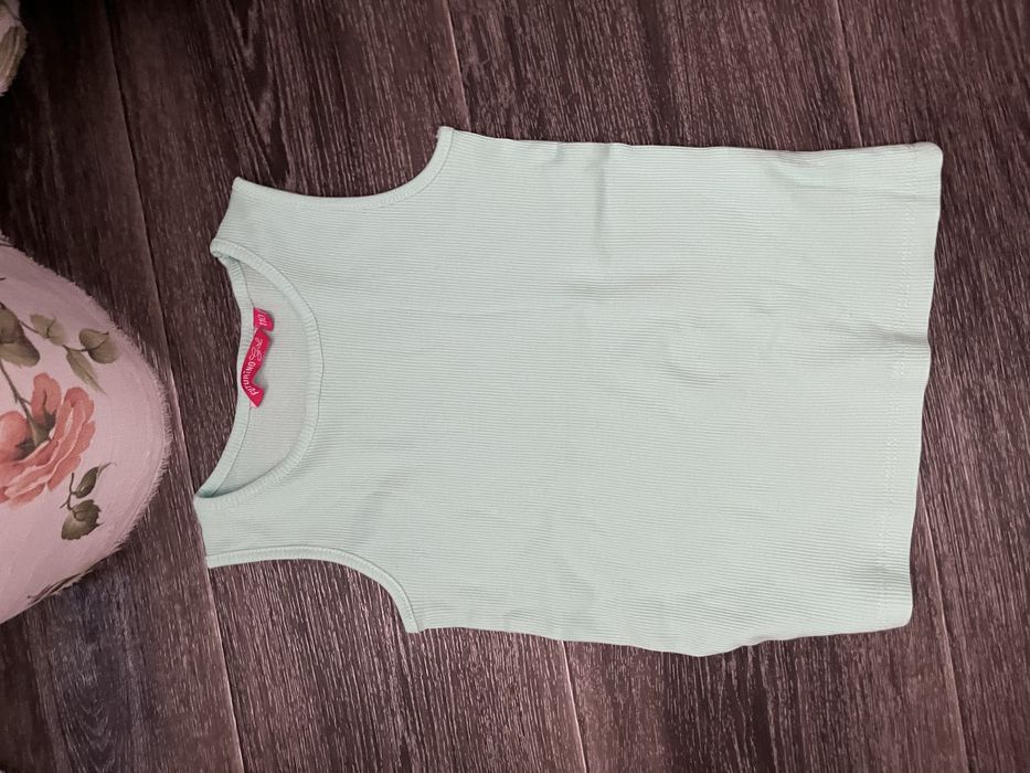 Вещи на девушку