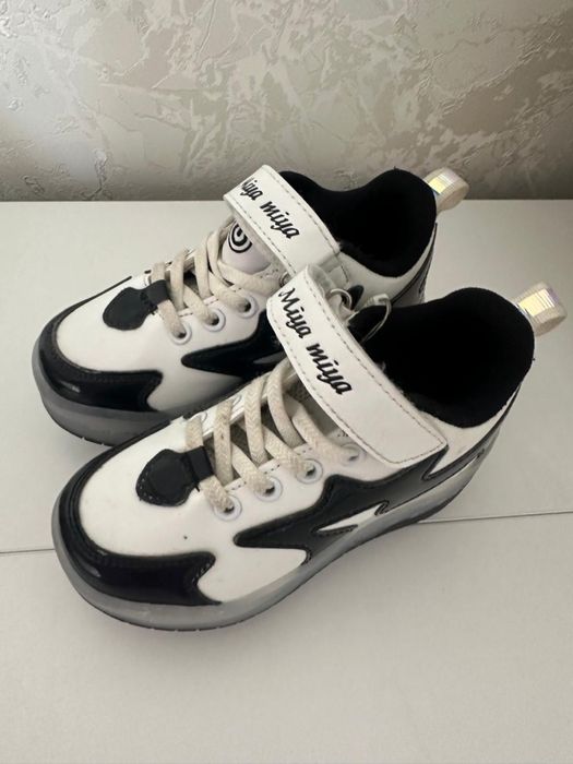 Продаю кроссовки-ролики