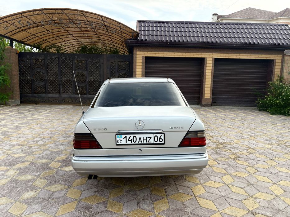 Продается Mercedes w124