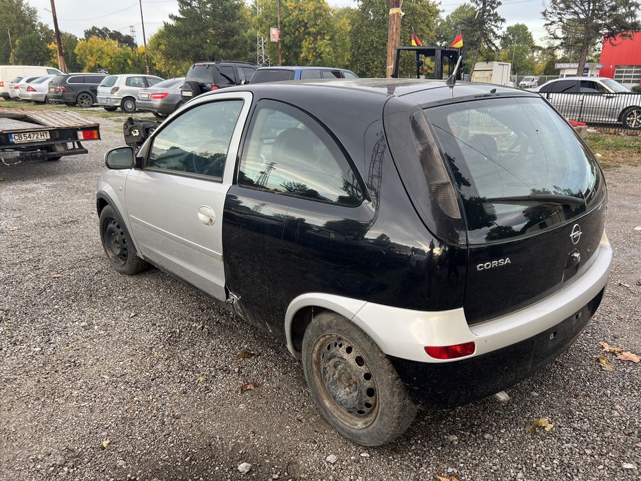Опел корса ц 1.2 бензин само на части ок