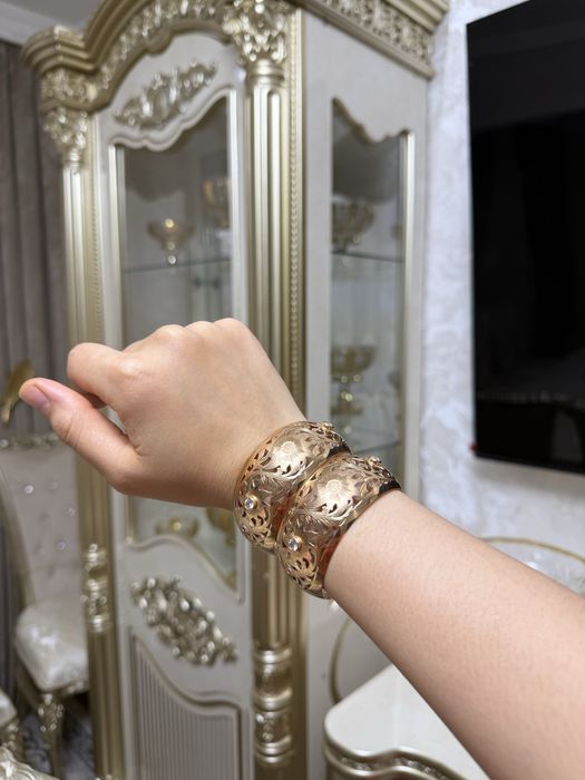 Продам золотой браслет 42 г, отличное состояние.