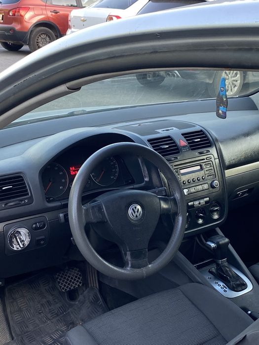 Срочно продам Volkswagen Golf
