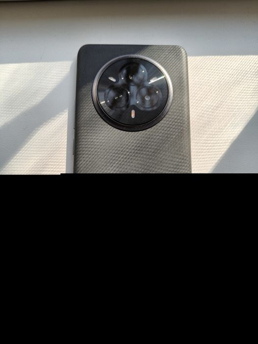 Продам Realme 14 pro