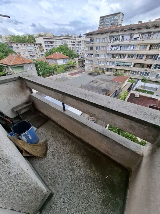 Продажба на апартамент до енергото