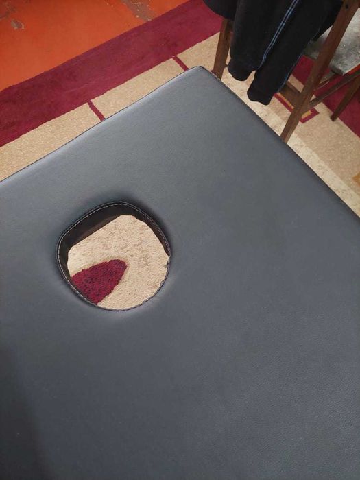 Массажная кушетка