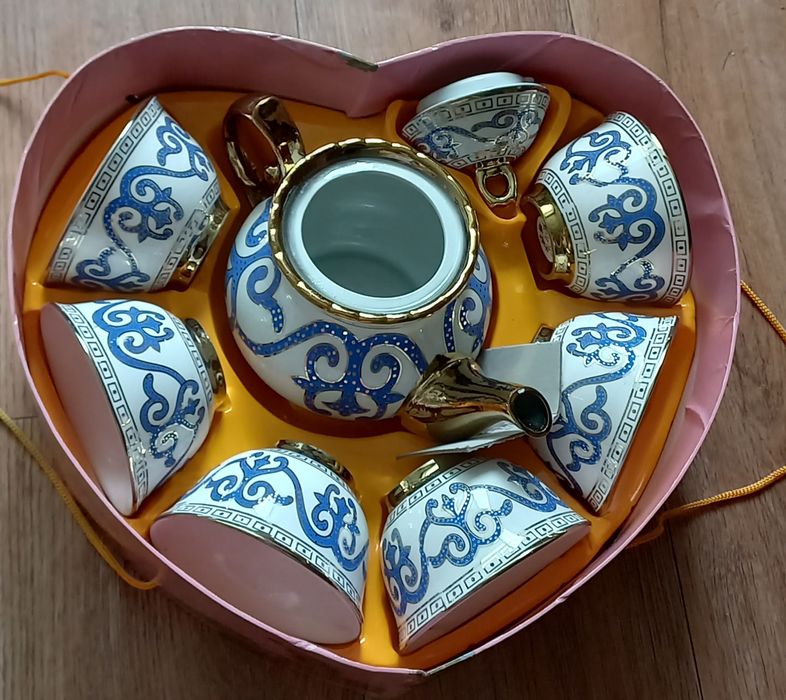Продам чайный сервис