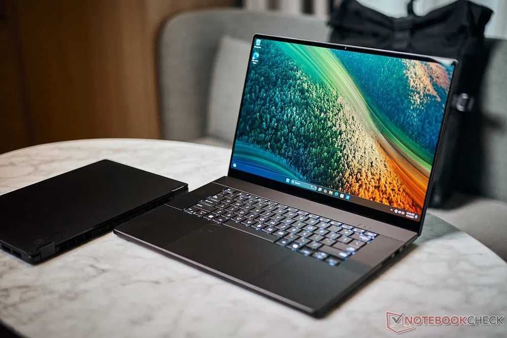 EXCLUSIV SIGILAT GAMING WorkStation Asus ProArt 64GB RTX 5080 4K Touch