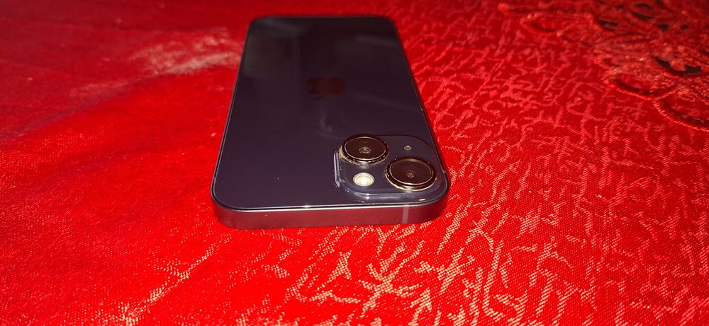 Iphone 14  /  128 Gg