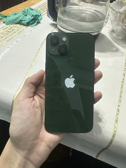 Продам айфон 13 б/у iphone 13