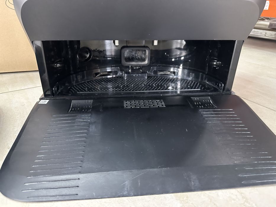 Aspirator robot și mop Eureka J20