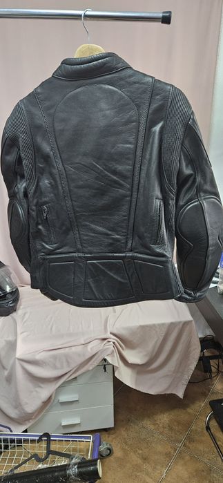 Geaca moto din piele 42