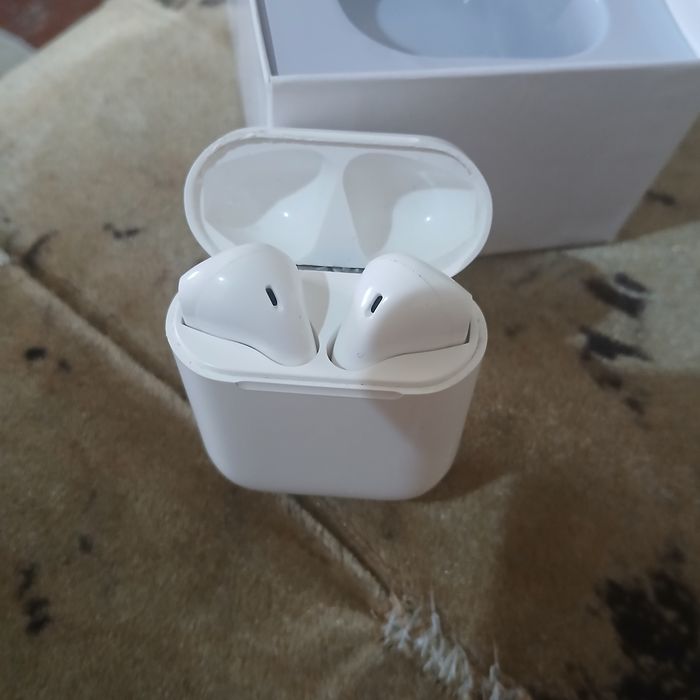 Наушники айрподс