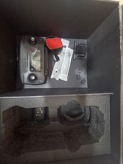 DJI дрон с камерой