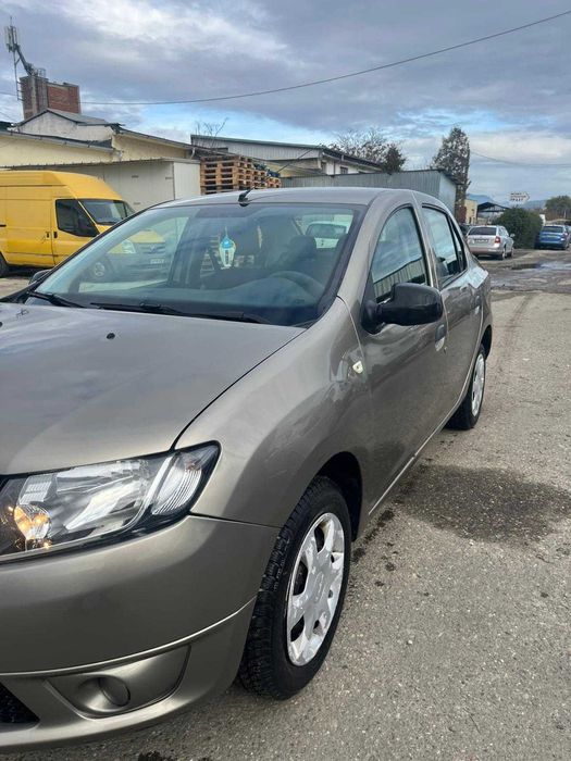 Vand Dacia Logan