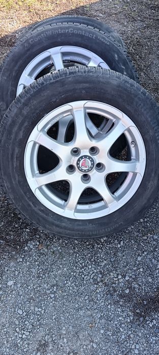 Vând roți 215/60/16-5×112  cu cauciucuri iarnă-Skoda,Audi ,VW