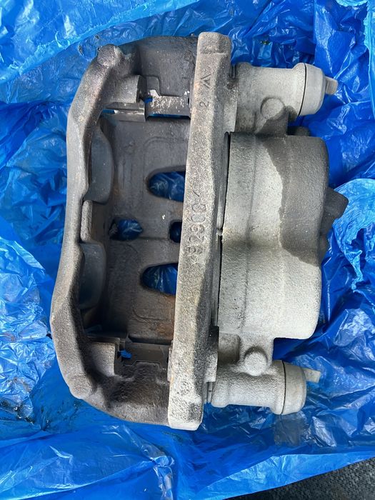 SET Etriere Fata Brembo Mercedes Benz W639 Viano 3.0 V6.2013