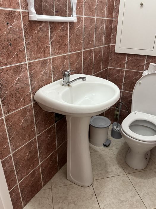 Раковина Белая