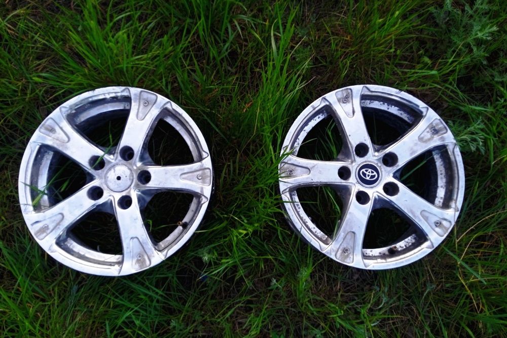 2 Диска Toyota 5×114.3×R15