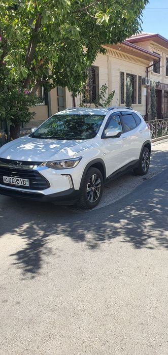 Продается Tracker LTZ