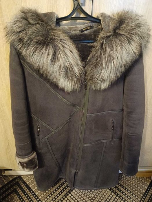 Продам дублёнку женскую