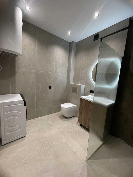 Дава се под наем Двустаен апартамент в София, Център - 60 кв.м за 397.8 € - Снимка #3